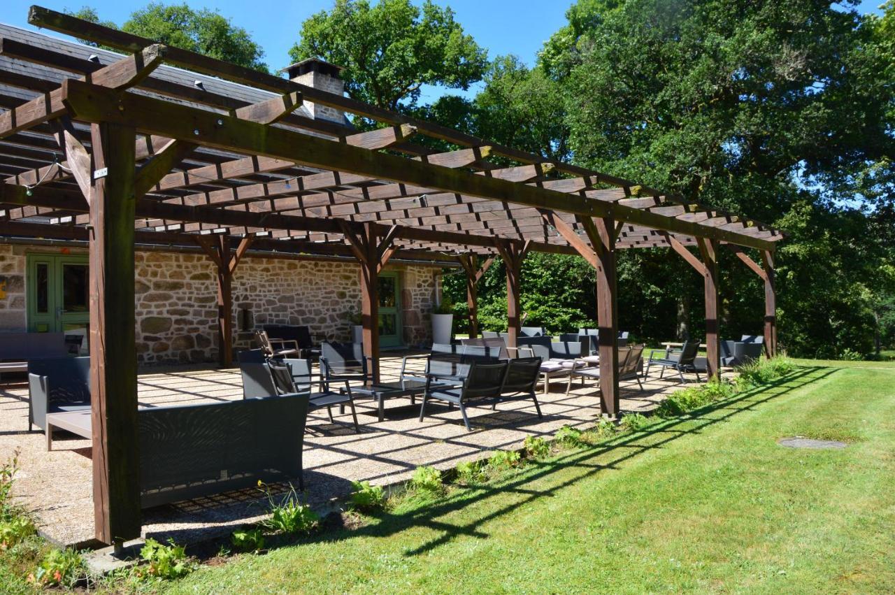 Domaine Des Etangs De Taysse Campingplatz Espagnac