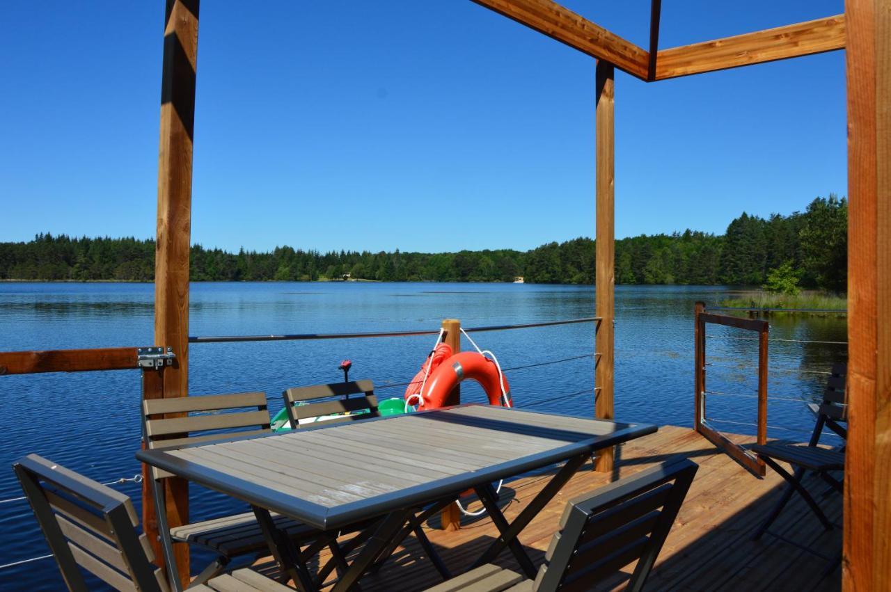 Domaine Des Etangs De Taysse Campsite *