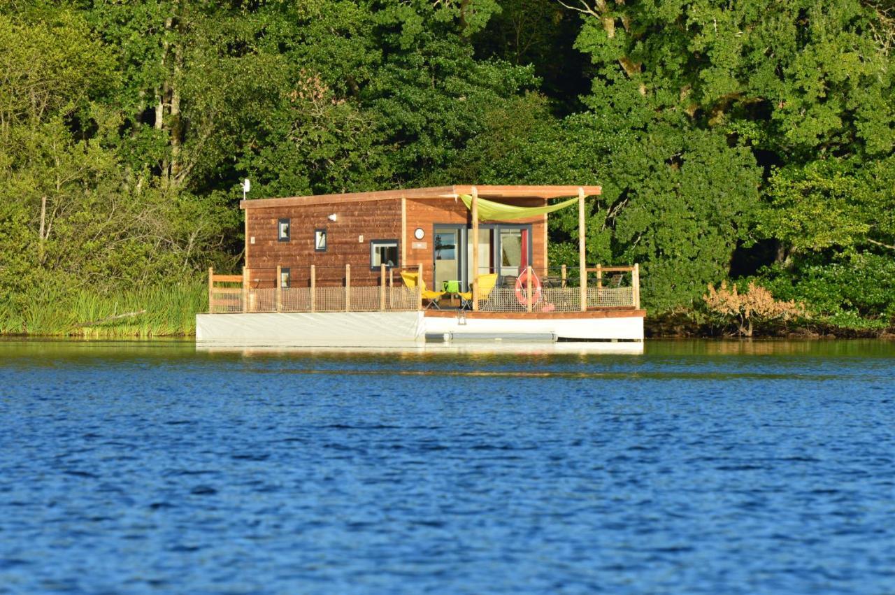 Domaine Des Etangs De Taysse Campingplatz Espagnac